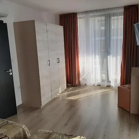 Deluxe 2 Apartamento Saints Constantine and Helena