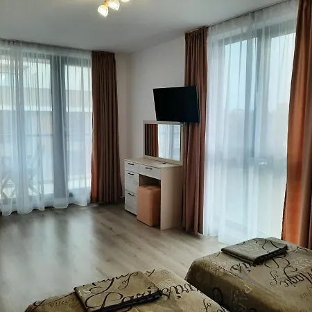 Apartamento Deluxe 2 Saints Constantine and Helena