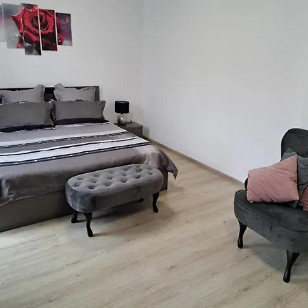 Deluxe 2 * Saints Constantine and Helena