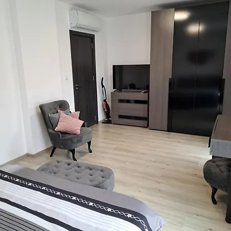 Apartamento Deluxe 2 Saints Constantine and Helena