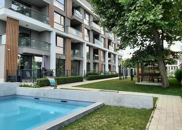 Deluxe 2 Saints Constantine and Helena