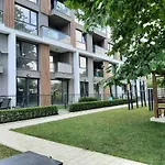 Deluxe 2
