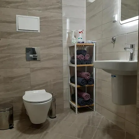 Apartament Deluxe 2 *