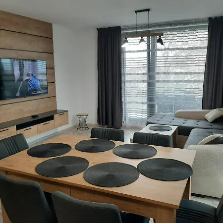 Deluxe 2 Sf. Constantin și Elena